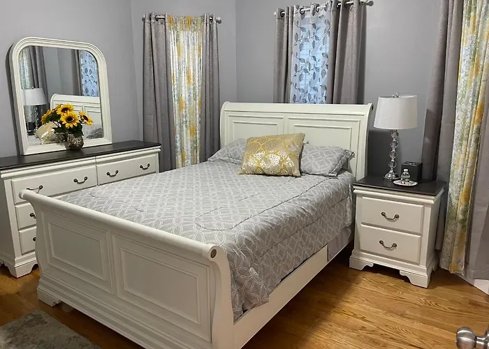 Boston Luxury 3 Bedroom Private Condo